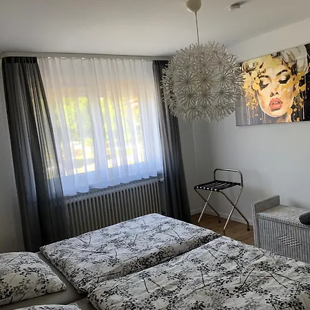 Am Nimberg 公寓 坦英根